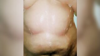 Me Ducho y Tengo un Rico Orgasmo