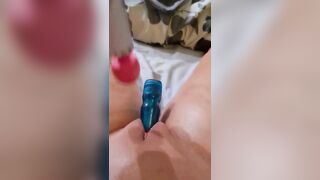 2 Vibrators 1 Soak mom Snatch