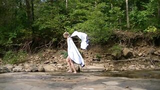 Willamina outdoor Dancing as a Butterfly