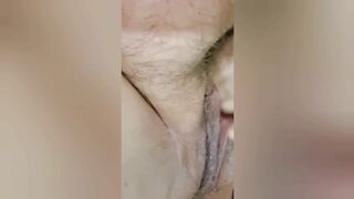 Holly Willington BBW Stretching her Snatch with Inflatable Dildo and Squirting