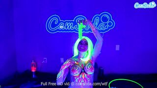 Jewelz Blu Body Paint and Masturbation Performance