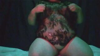 BBW Having Fun with her Sex Dildos