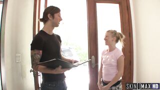 Skinny Teenagers Fucks Her Big Dick Next Door