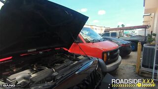Roadside - Curvy Beauty Rides Car Mechanic's Big Cock