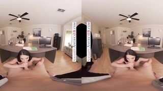 Erotic America - Beauty Employee Gianna Grey has been Waiting until you have a Break and Riding your co