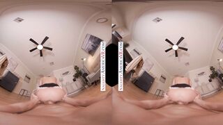 Erotic America - Beauty Employee Gianna Grey has been Waiting until you have a Break and Riding your co