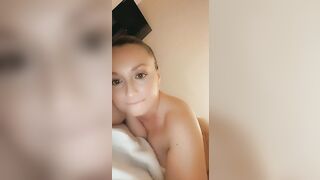Good Dark Hair mom Loves getting her Twat Licked from behind