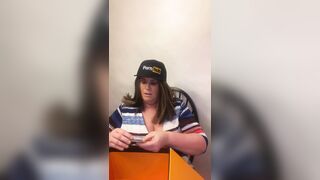 Lisa Sparxxx Unboxing of Pornhub Merch