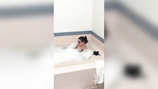 Bathtub Fun! Perfect Orgasm!
