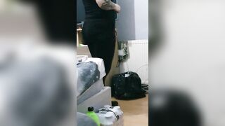 Step Mom housekeeper got Fuck while Cleaning the House by Step Son (screaming Orgasm)