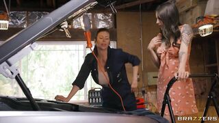 Femme Falls for the Fawx / Brazzers