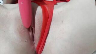 Mastubating Pink Vagina