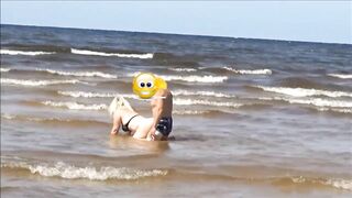 With a Secretary at the Sea