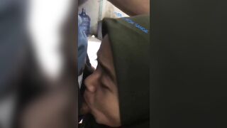 Indo Jilbab Yang Lagi Viral Suka Nyepong