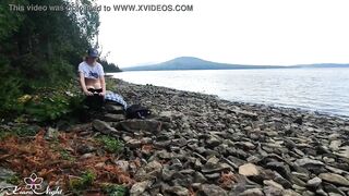 bimbos Masturbte Snatch while Walking inside Nature