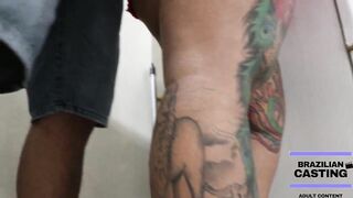 LOVERS FUCKING INSIDE THE KITCHEN AFTER A DAY OF WORK