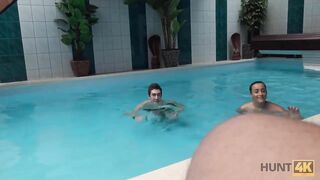 HUNT4K. Swimming pool is a nice place for bro to