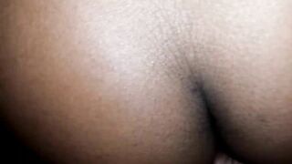 Get asshole blinking after blowing vagina