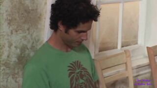 Nurse gets her booty boned by bro into waiting room