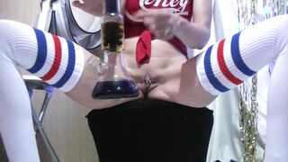 Pee on my Bong and Smoking