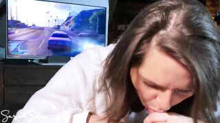Sucking Off him off while he is Gaming - how Big