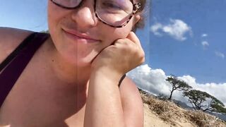 MARYJANE MOORE Finger Banged Twat on Beach