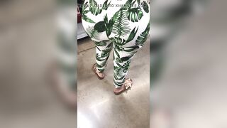 Latina fat butt making me nut into Walmart pt 1