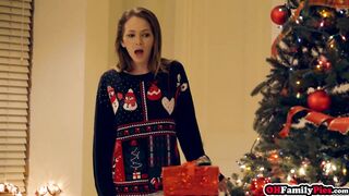 Slim 19 year old stepsister Kenzie Reeves gets a long load inside
