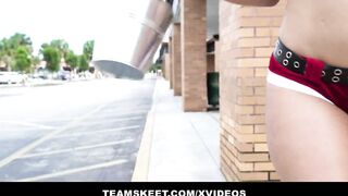 Long Ass Hispanic Kelsi Monroe Twerks & Banged! for Holidays-