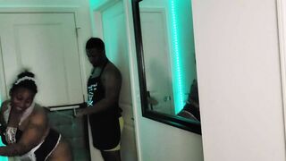 After Party Black can't take Penis