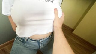 COLLEGE SLUTS into TIGHT JEANS with LONG BOOTY