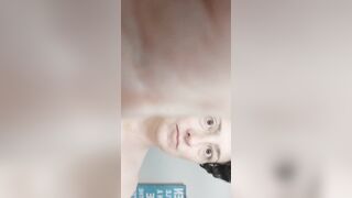 Masterbate chick