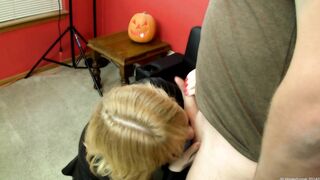Fiance Caught Cheating so I Hooked-up with this cougar that Gave me a Head before I Creampied her