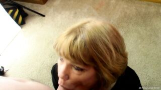 Amateur point of view: Young Hung Full Cum Records cougar Giving me Head before I Cumshot her Nuts Deep