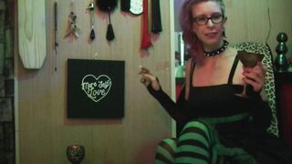 Willamina Plays with Inflatable Male slave