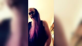 babe mom Rubbing Extremely Soak Cunt while Grinding in Hand Rough and Cumming Noisy