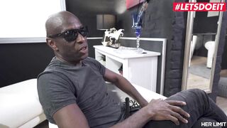 HERLIMIT - mom Russian Chaturbate Elen Million Anal Ride a Huge African Dick - LETSDOEIT