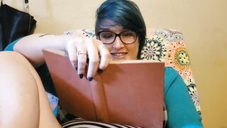 Ugly Fat Women inside Old Lady Underwear wants to Read you