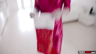 Mommy swallowed my cum for Christmas after blowing