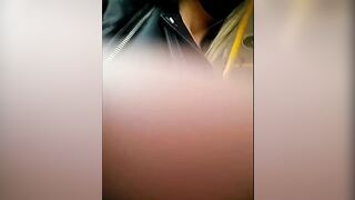 loira se tocando no coletivo blonde hot masturbating inside bus