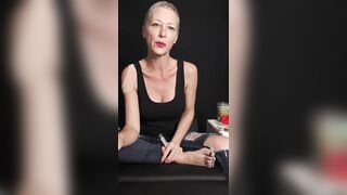 Are you Joining Kiki Deez for a Cigarette?