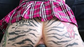 POUNDED MACHINE MAKES MY VAGINA CREAM