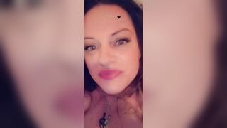 Rubbing my Phat Pink Clitoris