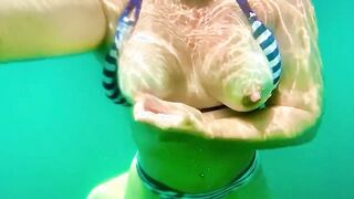 Naked Swimming Outdoor Beach Underwater, Huge Natural Melons and Long Nipples