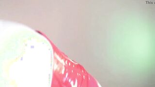Rubber tease glamour huge gloves