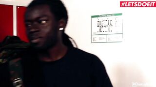 VULGAR HOSTEL - (Nata Ocean, Freddy Gong) - Huge Butt