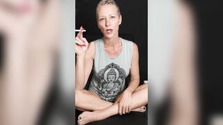 Kiki Deez Smoking and Tells you something you don't know about herself