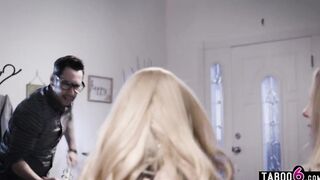 mom patient Aaliyah Love likes to got grabbed firmly while