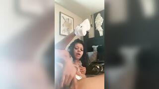 Pretty Squirting Twat cunt with mouth
