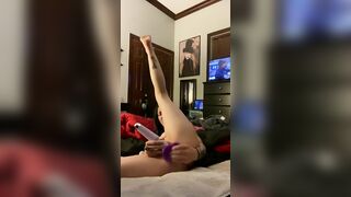 Tatted up Bae Loves to make herself Squirt